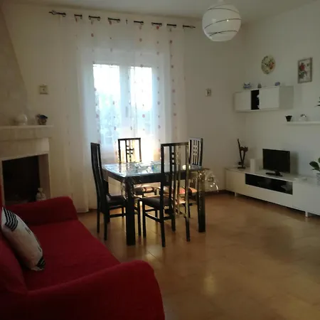 Leo Villa Ostuni